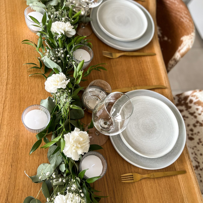 Guirlande Eve pêche - Feuillages et fleurs en centre de table