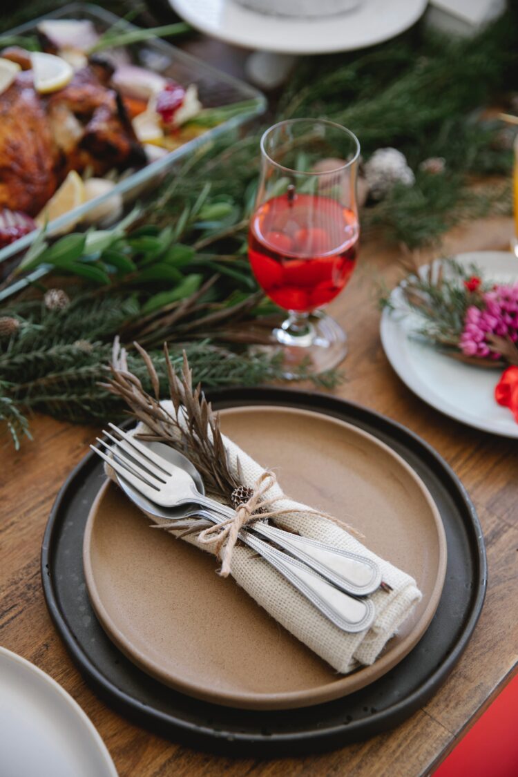 DIY décoration de Noël : le pliage de vos serviettes de table